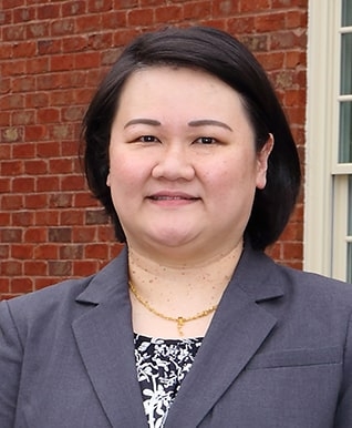 Lynn Chen Woodward